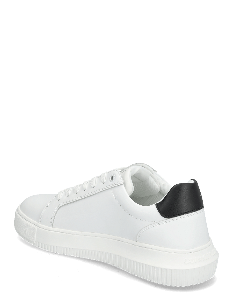 Calvin Klein - CHUNKY CUPSOLE MONO LTH - låga sneakers - bright white black - 2