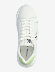 Calvin Klein - CHUNKY CUPSOLE MONO LTH WN - låga sneakers - bright white/exotic mint - 3