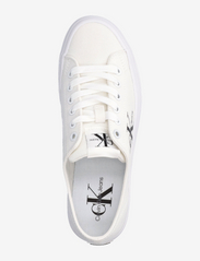 Calvin Klein - VULC FLATFORM ESSENTIAL MONO - låga sneakers - white - 3