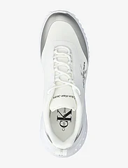 Calvin Klein - EVA RUNNER LOW LACE MIX ML WN - lave sneakers - bright white/silver - 3