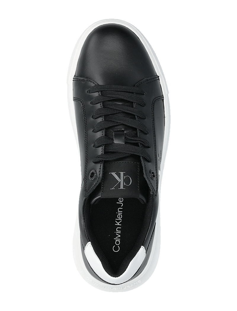 Calvin Klein - CHUNKY CUPSOLE MONO LTH WN - confirmation - black/bright white - 3