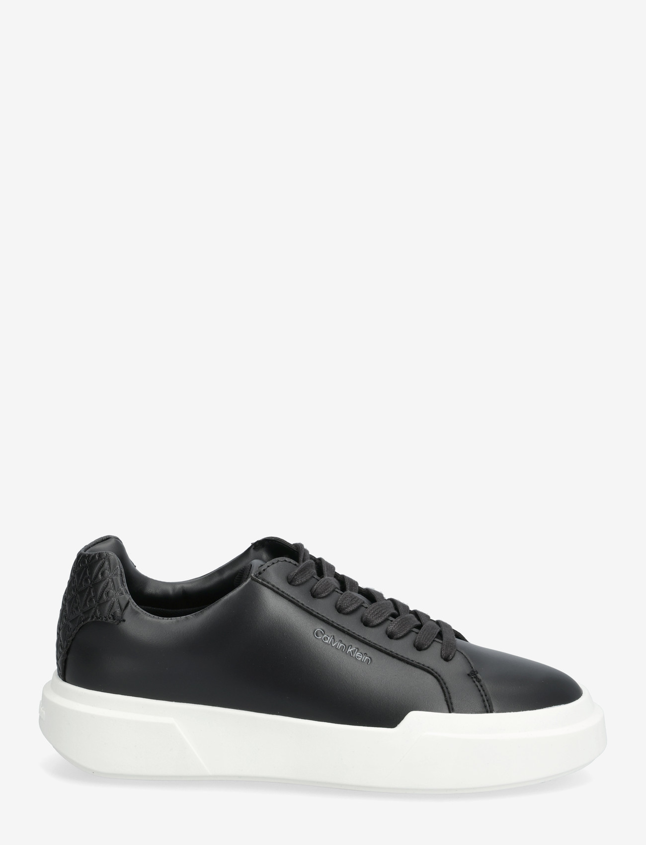 Calvin Klein - CHUNKY CUPSOLE LACEUP LTH BT AOP - madala säärega tossud - ck black - 1