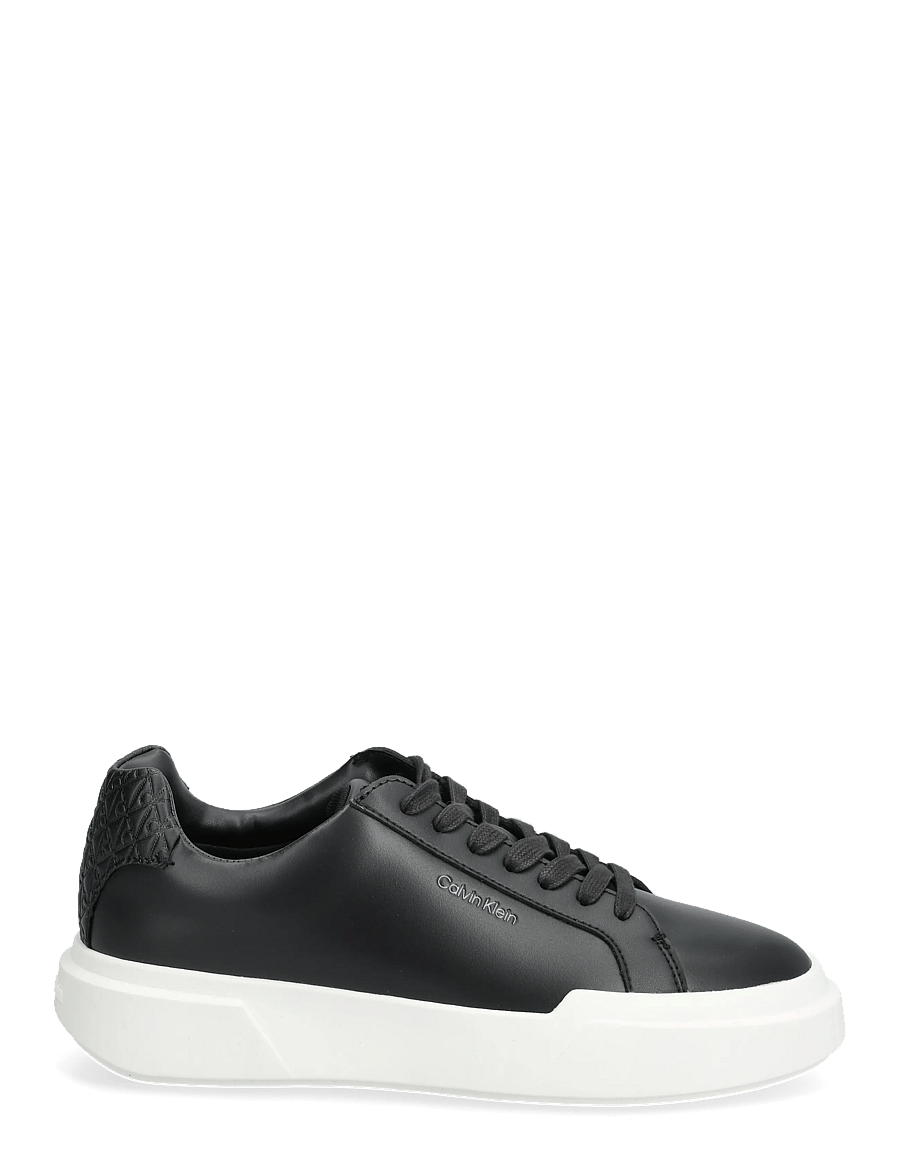 Calvin Klein - CHUNKY CUPSOLE LACEUP LTH BT AOP - låga sneakers - ck black - 1