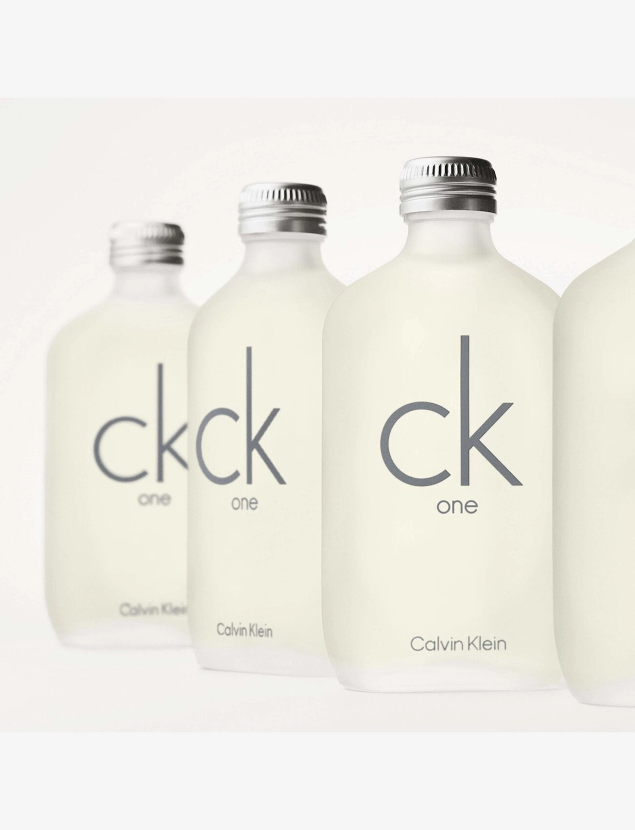 CK One Eau de Toilette 200ml Spray Unisex 8