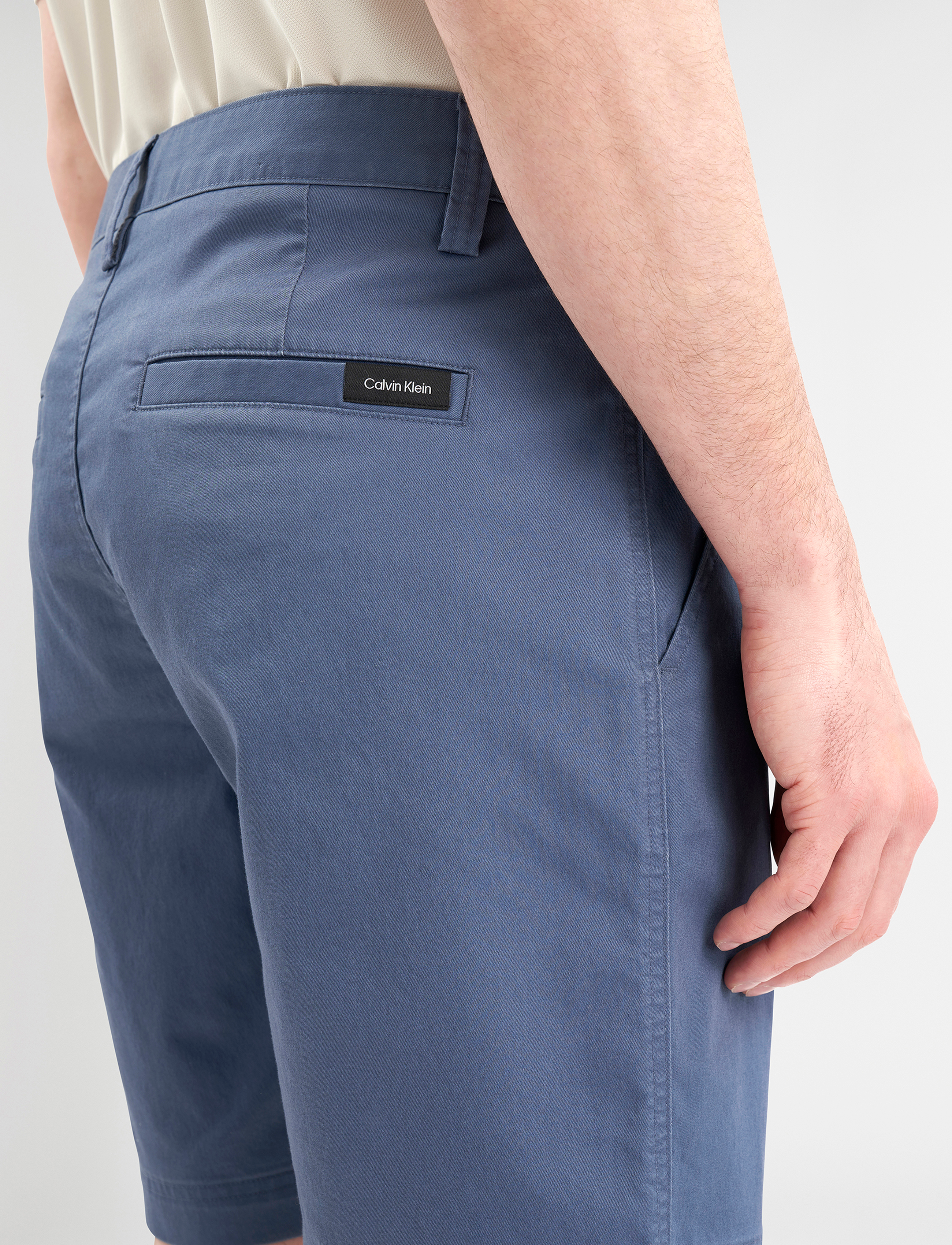 Calvin Klein Golf - WEEKEND CHINO SHORT - golf shorts - denim - 4