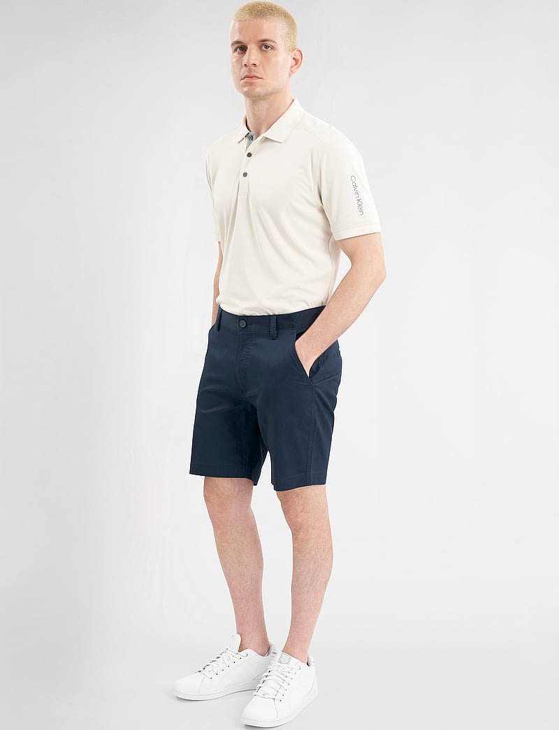 Calvin Klein Golf - WEEKEND CHINO SHORT - golfshorts - navy - 3