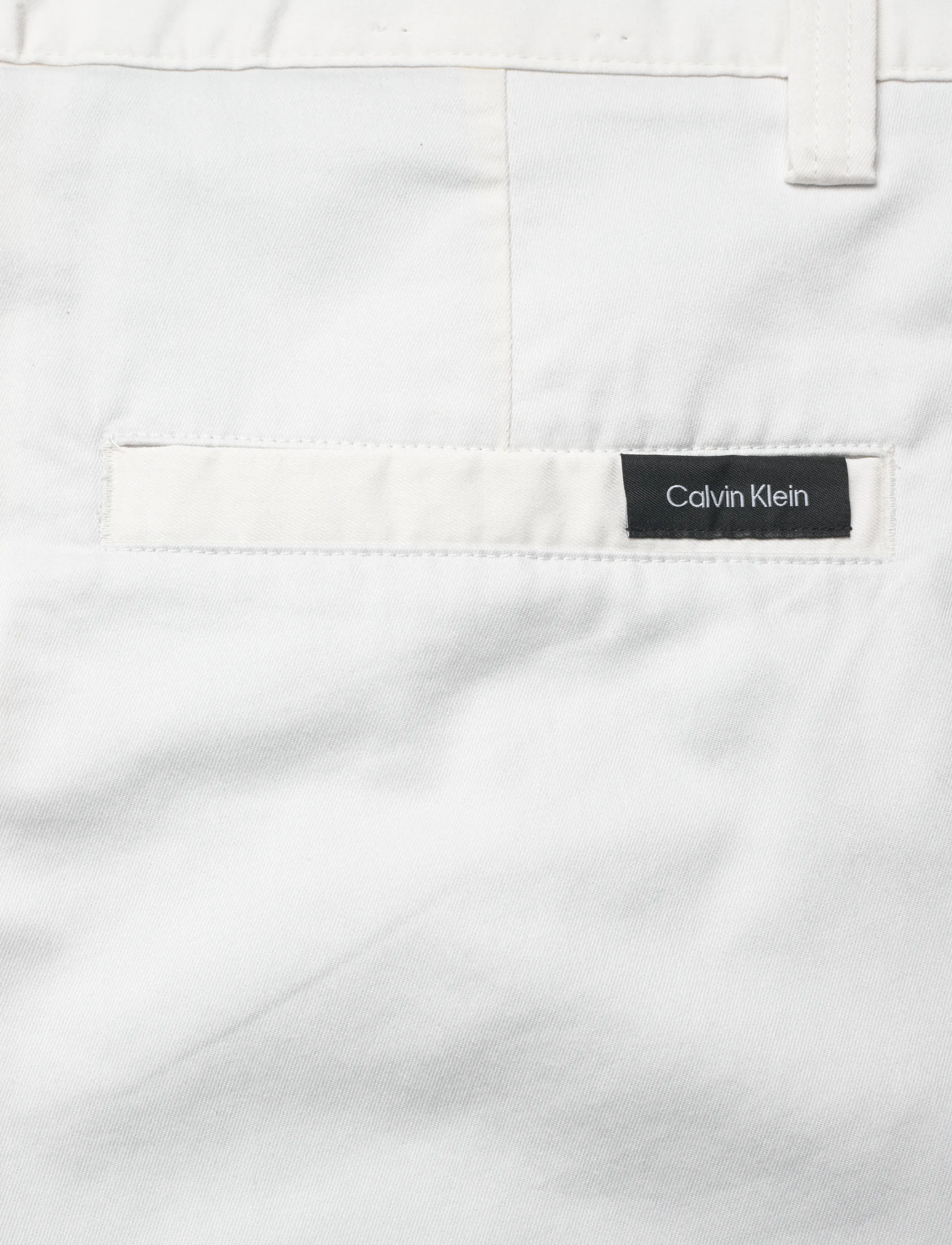 Calvin Klein Golf - WEEKEND CHINO SHORT - golfshorts - offwhite - 4