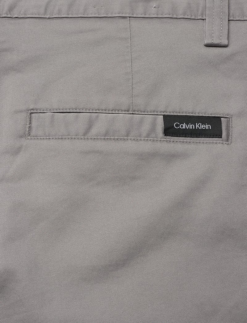 Calvin Klein Golf - WEEKEND CHINO SHORT - golf shorts - softgrey - 4