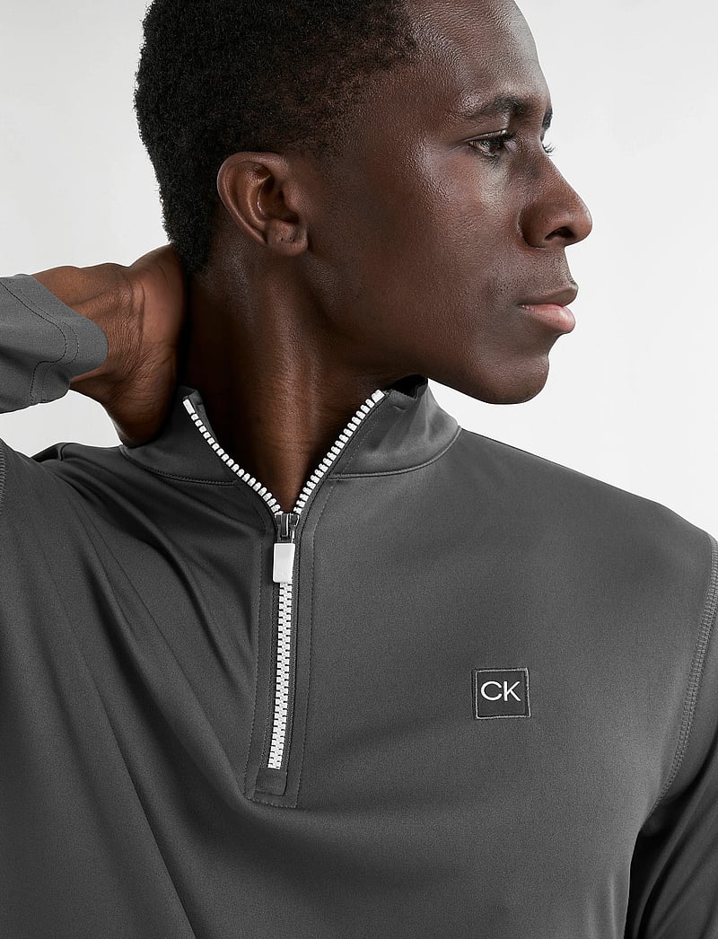 Calvin Klein Golf - ADVANCE 1/4 ZIP LAYERING - funktionsunterwäsche - oberteile - charcoal - 4