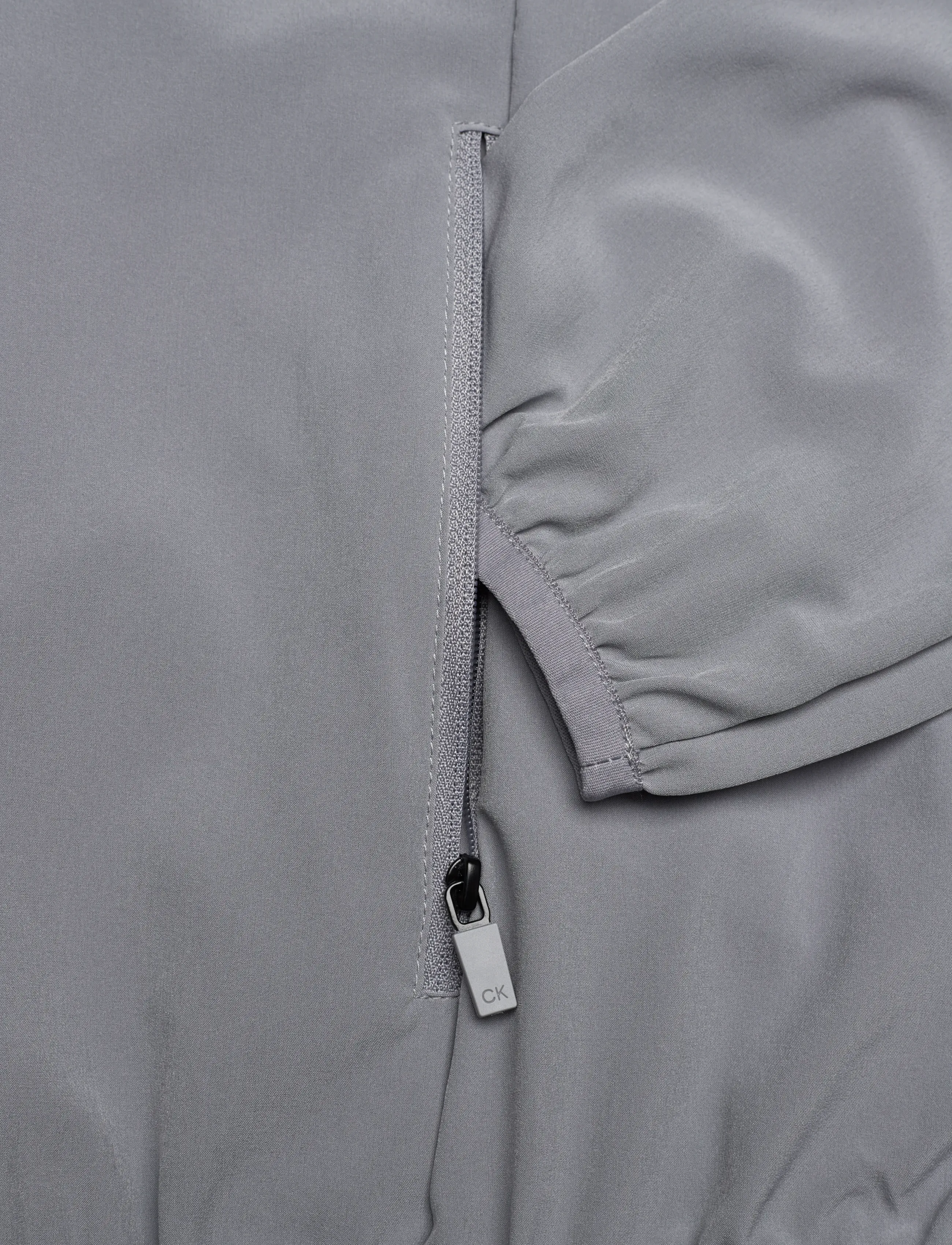 Calvin Klein Golf - LATITUDE HOODED FULL ZIP WINDBREAKER - silver - 3