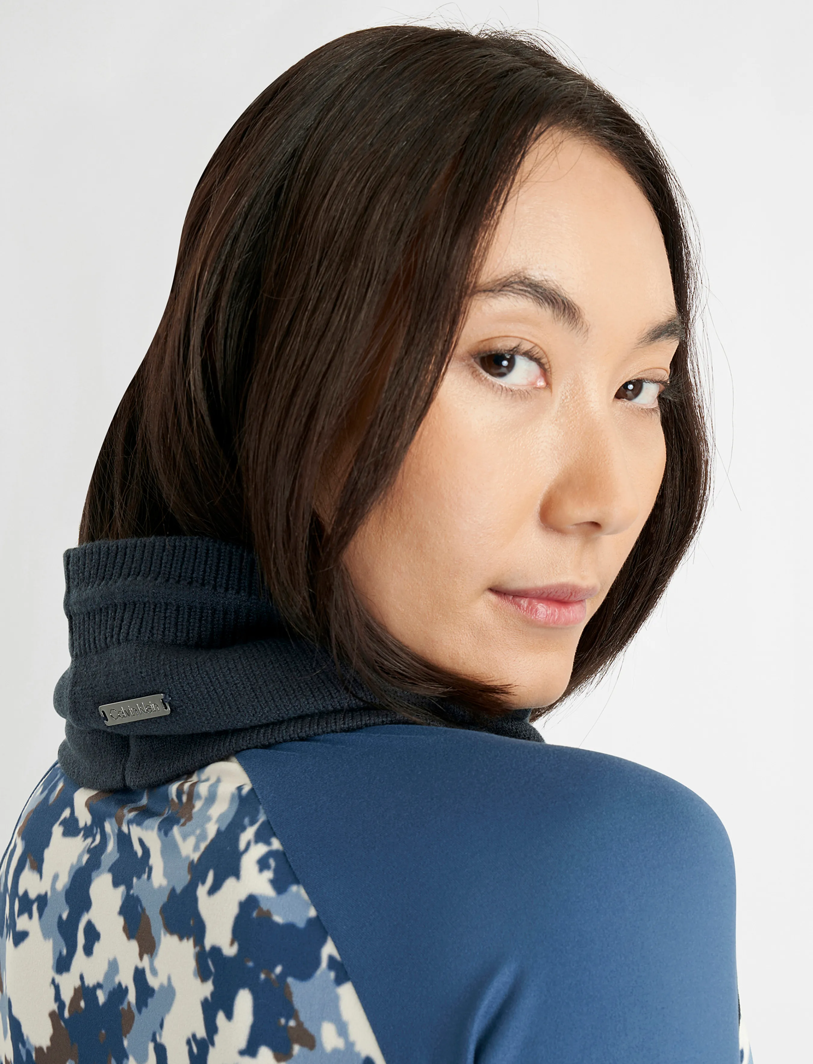 Calvin Klein Golf - HOLLIE KNITTED SNOOD - sallid ja kaelasoojendajad - spenvy - 4