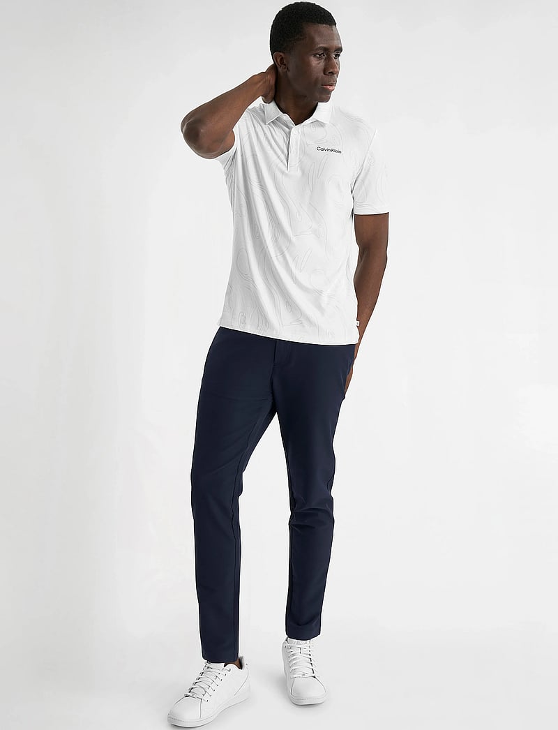 Calvin Klein Golf - MARBLE PRINT POLO - oberteile & t-shirts - white - 3