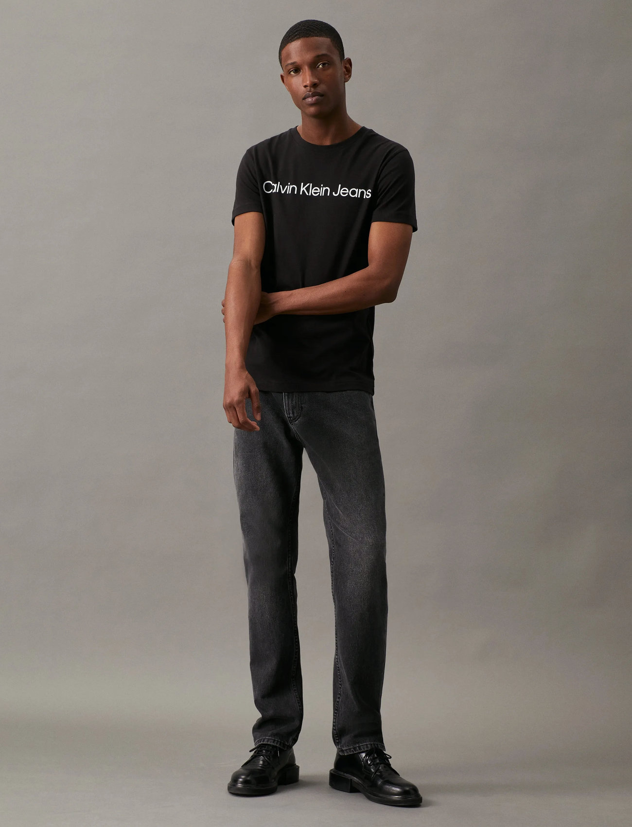 Calvin Klein Jeans Core Institutional Logo Slim Tee - - XS 1