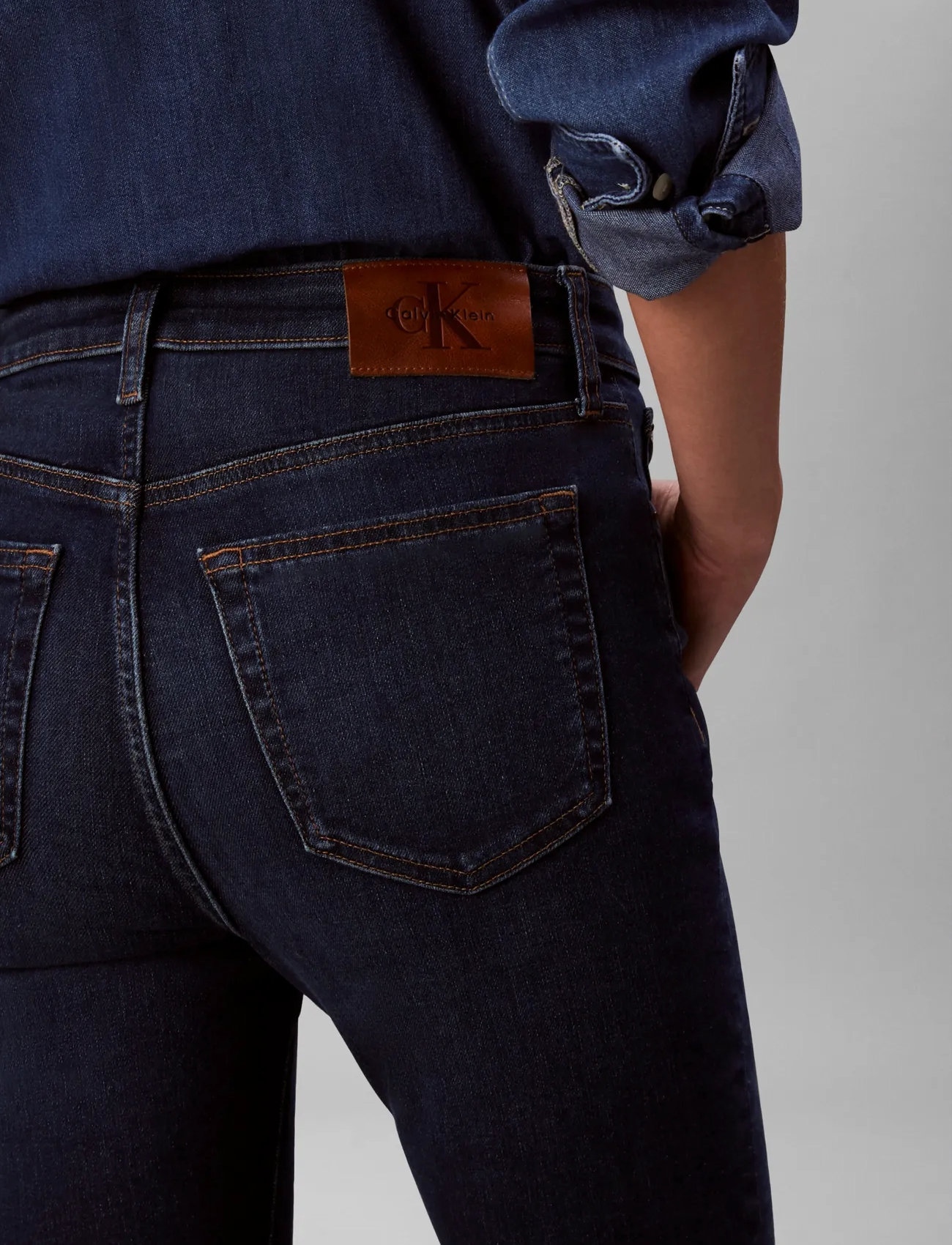 Calvin Klein Jeans Mid Rise Skinny Blue Orbit jeans dam – bild 10
