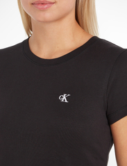Calvin Klein Jeans - CK EMBROIDERY SLIM TEE - t-shirty - ck black - 8