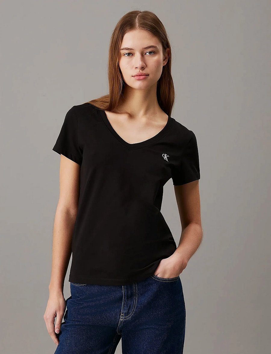 Calvin Klein Jeans - CK EMBROIDERY STRETCH V-NECK - t-shirts - ck black - 3