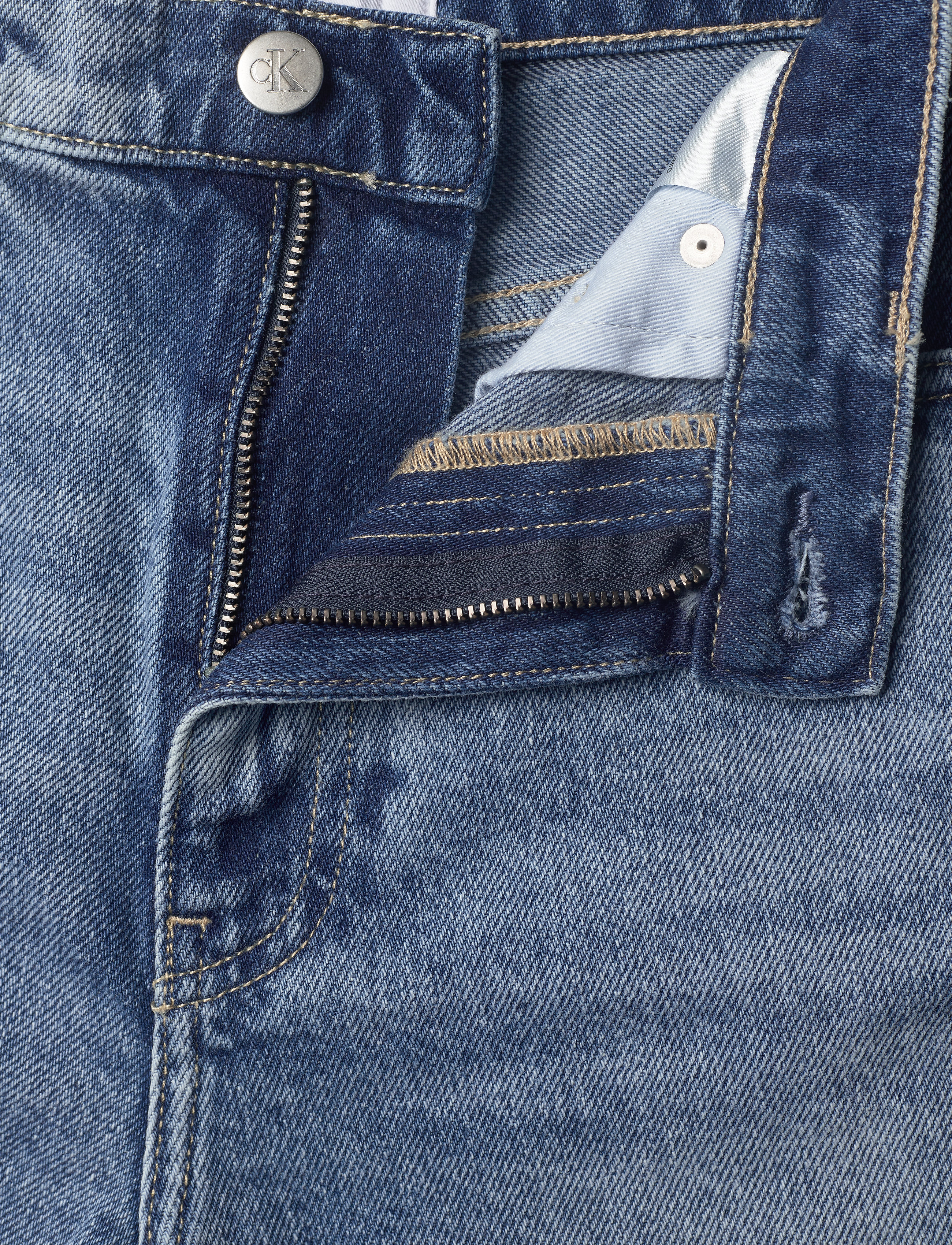 Calvin Klein Jeans - MOM SHORT - denim medium - 3