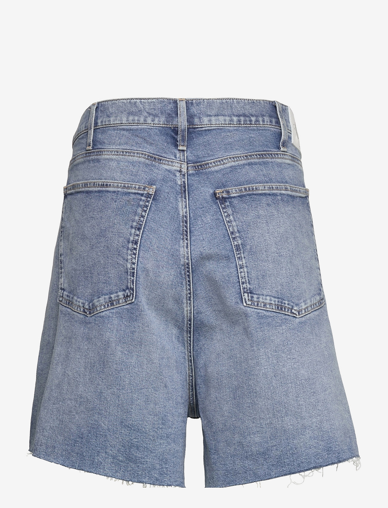 Calvin Klein Jeans - MOM SHORT PLUS - džinsiniai šortai - denim medium - 1
