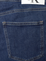 Calvin Klein Jeans - MOM JEAN PLUS - mamų džinsai - denim medium - 4