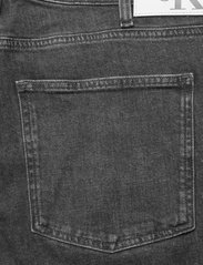 Calvin Klein Jeans - MOM JEAN PLUS - mamų džinsai - denim grey - 4