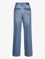 Calvin Klein Jeans - HIGH RISE RELAXED - hosen mit weitem bein - denim light - 1