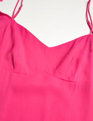 Calvin Klein Jeans - OFF SHOULDER MINI DRESS - festkläder till outletpriser - pink flash - 5