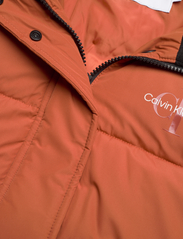 Calvin Klein Jeans - MONOLOGO NON DOWN SHORT PUFFER - winter jacket - auburn - 2