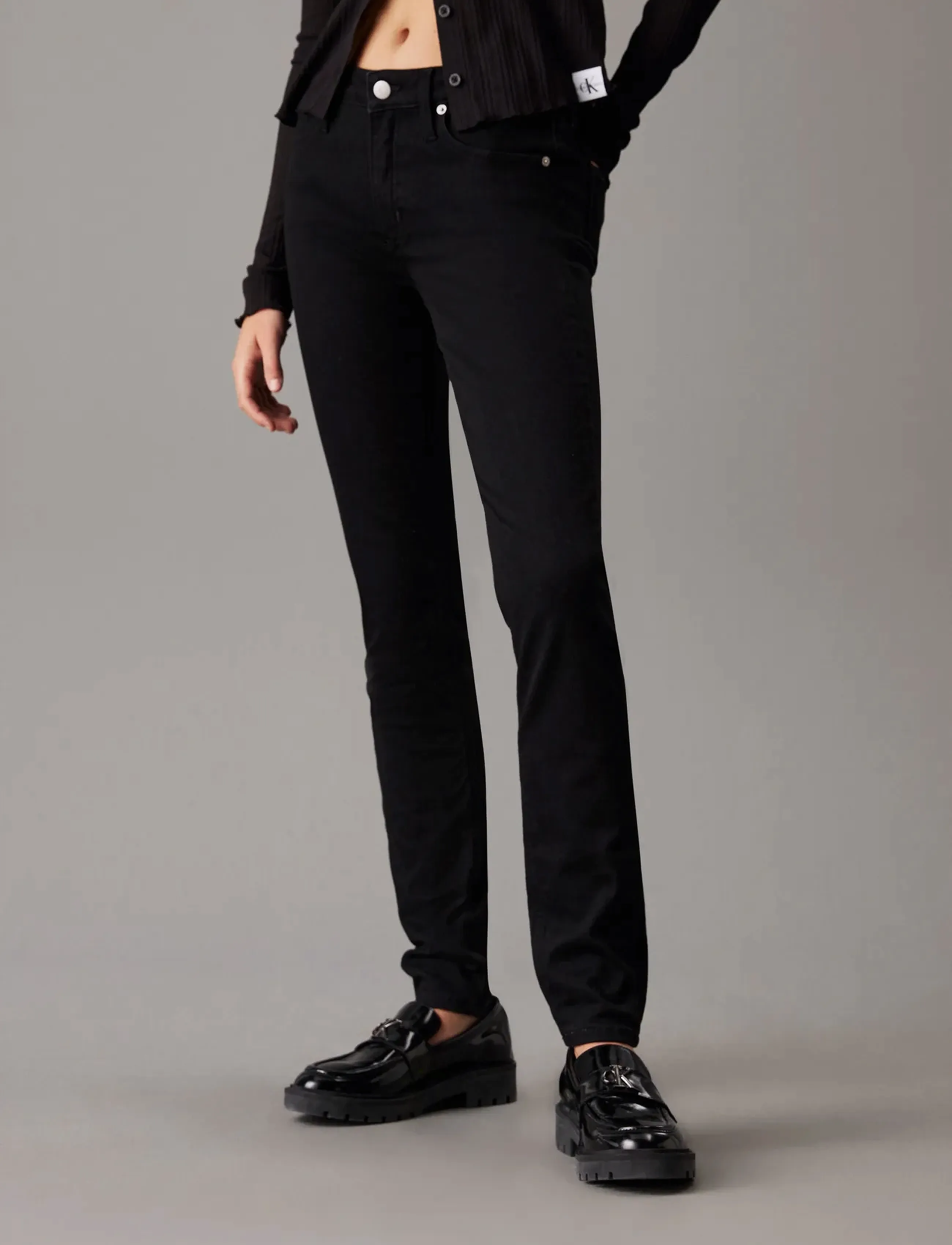 Calvin Klein Jeans Mid Rise Skinny, 32 x 30, Jeans, Schwarz - Frauen