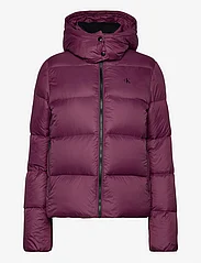 Calvin Klein Jeans - MW DOWN ARCHETYPE SHORT PUFFER - winter jackets - amaranth - 0