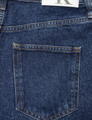 Calvin Klein Jeans - 90S STRAIGHT - straight jeans - denim medium - 4