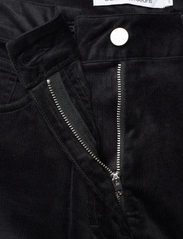 Calvin Klein Jeans - HIGH RISE CORDUROY PANT - cargobyxor - ck black - 3