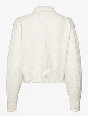 Calvin Klein Jeans - BOUCLE HIGH NECK SWEATER - megzti drabužiai - ivory - 1