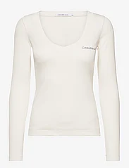 Calvin Klein Jeans - RIB V-NECK MONOLOGO LONG SLEEVE - long-sleeved tops - ivory - 0