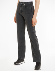 Calvin Klein Jeans - HIGH RISE STRAIGHT - džinsa bikses ar taisnām starām - denim black - 2