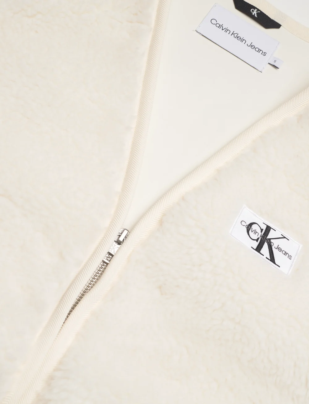 Calvin Klein Jeans - SHERPA VEST - fall jackets - ivory - 2
