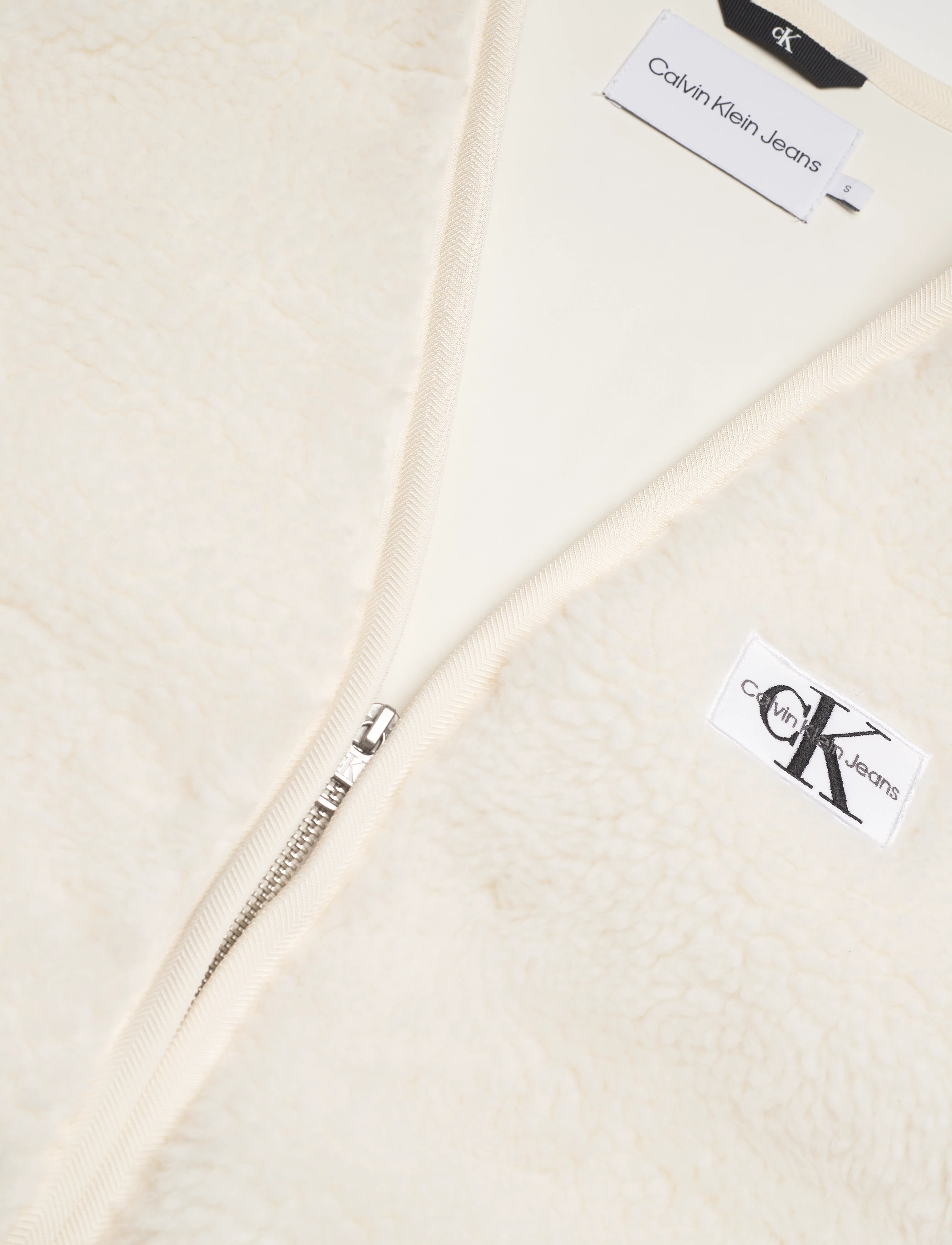 Calvin Klein Jeans - SHERPA VEST - ivory - 2