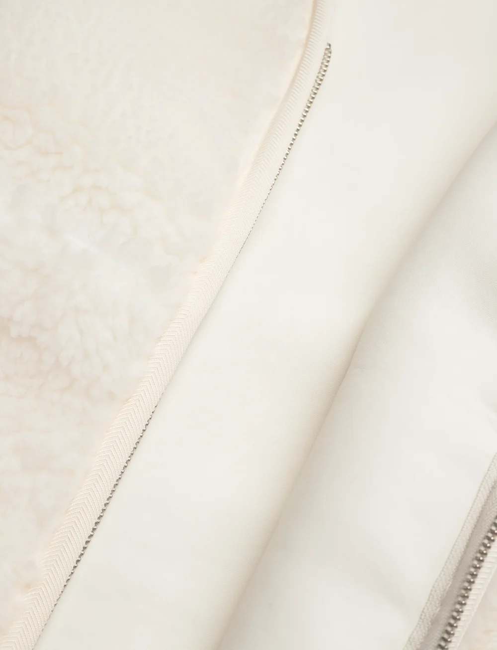 Calvin Klein Jeans - SHERPA VEST - fall jackets - ivory - 3