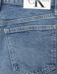 Calvin Klein Jeans - AUTHENTIC BOOTCUT - bootcut-farkut - denim medium - 4