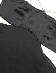 Calvin Klein Jeans - BUSTIER CHAIN DETAIL DRESS - ballīšu apģērbs par outlet cenām - ck black - 2