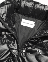 Calvin Klein Jeans - CROPPED SHINY PUFFER - winter jackets - ck black - 1