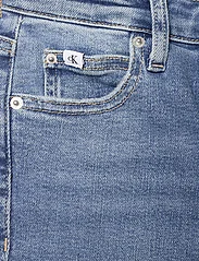 Calvin Klein Jeans - HIGH RISE SUPER SKINNY ANKLE - džinsa bikses ar šaurām starām - denim light - 7