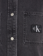 Calvin Klein Jeans - SLIM DENIM SHIRT - džinsa krekli - denim black - 7
