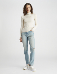 Calvin Klein Jeans - HERO MONOLOGO RIB LONG SLEEVE - långärmade toppar - ivory - 2