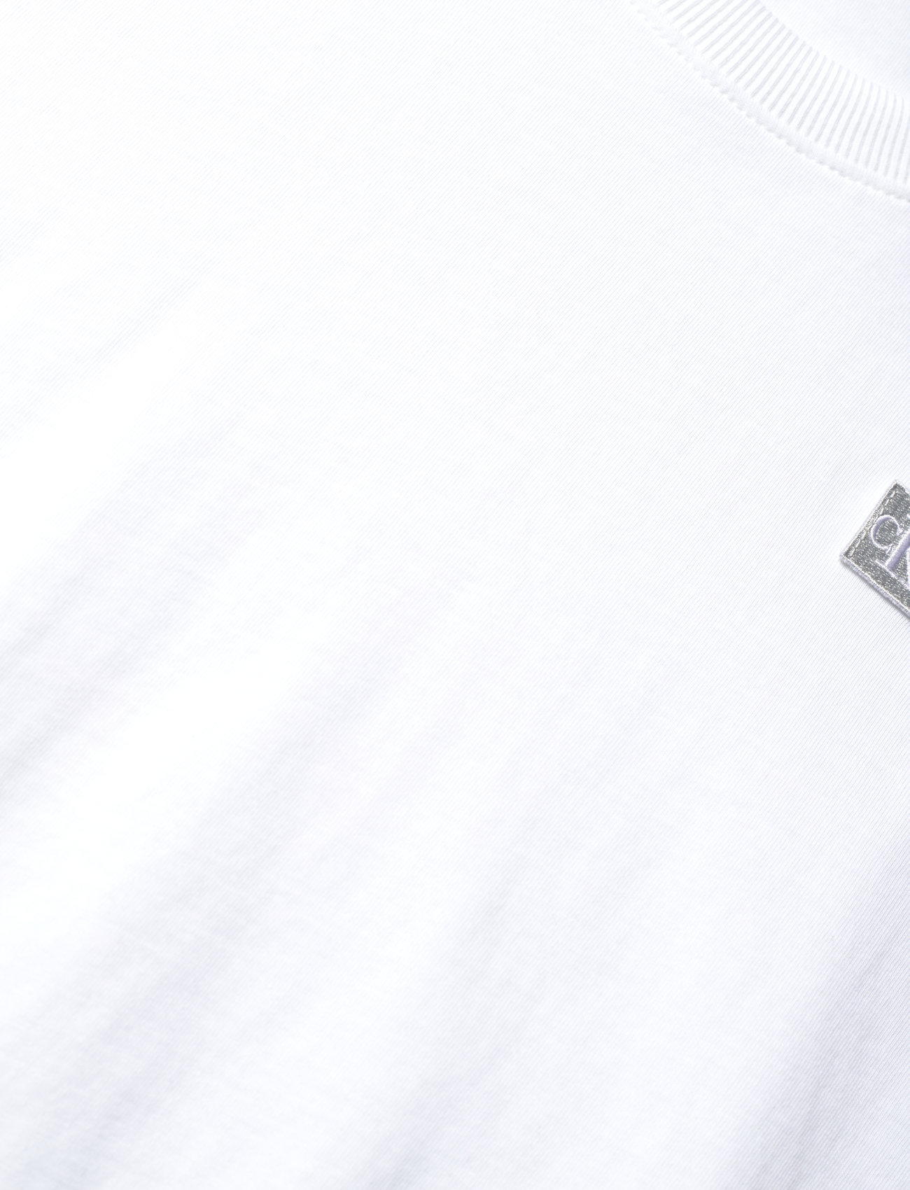 Calvin Klein Jeans - CK EMBRO BADGE REGULAR TEE - die niedrigsten preise - bright white - 1