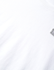 Calvin Klein Jeans - CK EMBRO BADGE REGULAR TEE - madalaimad hinnad - bright white - 1