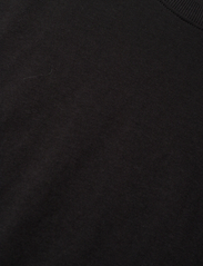 Calvin Klein Jeans - CK EMBRO BADGE REGULAR TEE - t-skjorter - ck black - 2