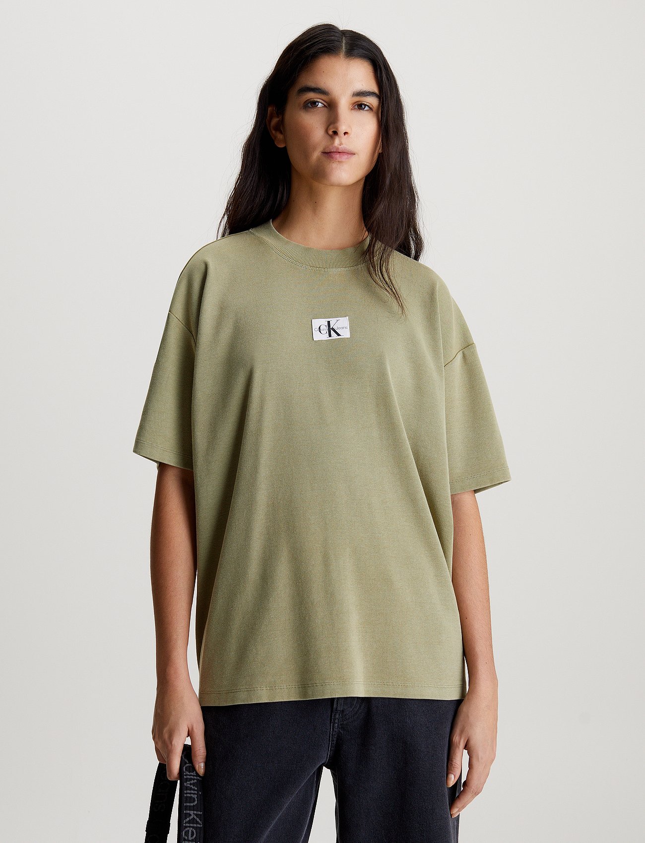 WASHED RIB LABEL BOYFRIEND TEE - DARK JUNIPER