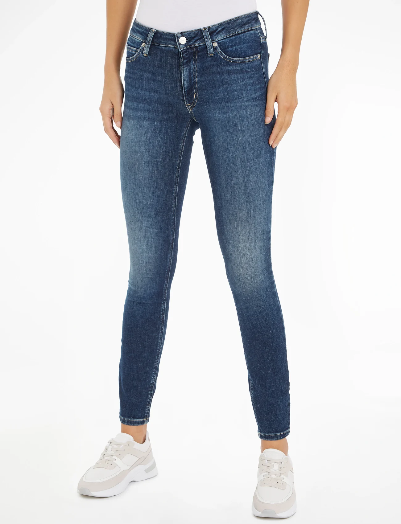 Calvin Klein Jeans - MID RISE SKINNY - džinsa bikses ar šaurām starām - denim dark - 1