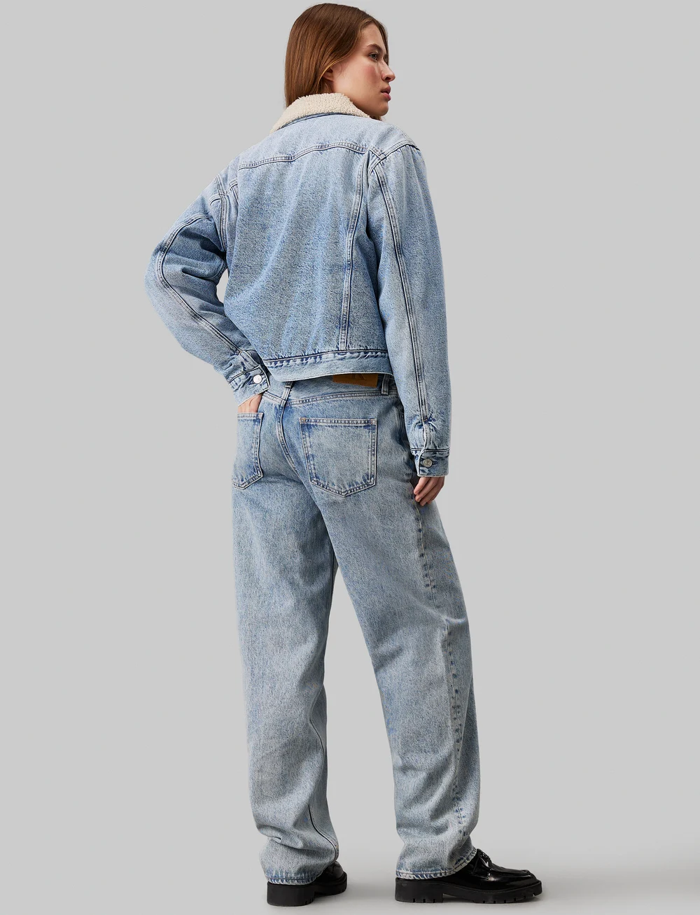 Calvin Klein Jeans Regular Sherpa Denim Jacket 121.80 Buy Denim jackets from Calvin Klein Jeans online at Boozt . Fast delivery and easy returns