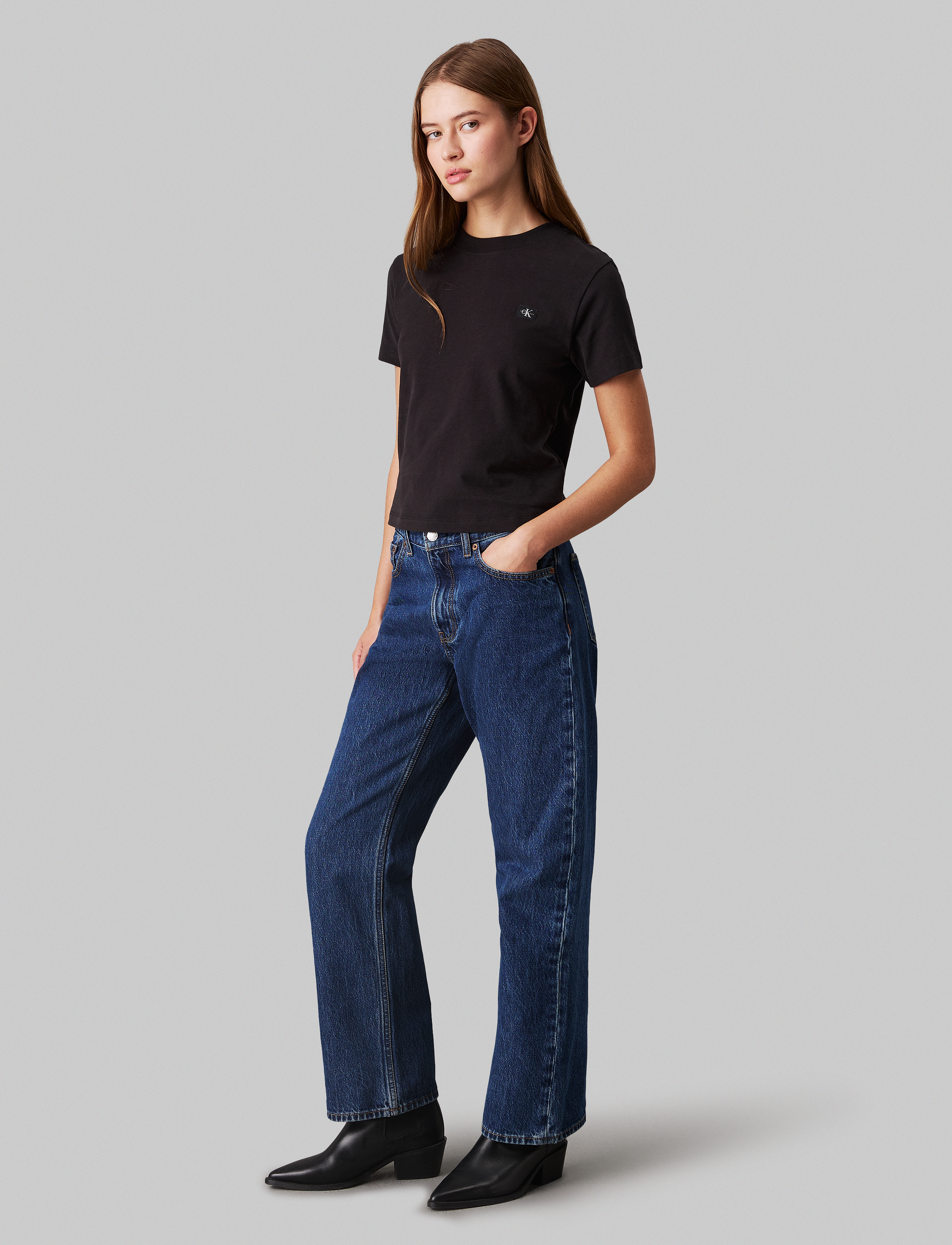 Calvin Klein Jeans - WOVEN LABEL PEACHED BABY TEE - ck black - 4